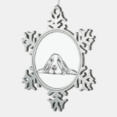 バセットハウンドシンプル白黒子犬の目 スノーフレークピューターオーナメント (右)