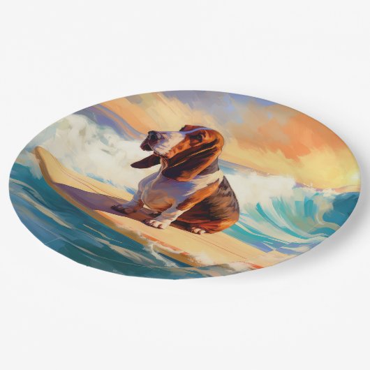 バセットハウンドビーチサーフィン絵画ズ ペーパープレート (アングル)