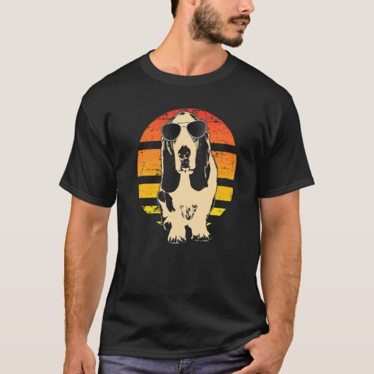 バセットハウンド犬種 4 Tシャツ (正面)
