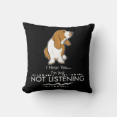 バセットハウンド犬-私がどうしても聞いていないことを聞いて下さい クッション (正面)