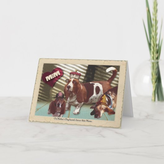 バセット犬の幸せな母の日 カード (正面)