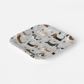 バセット犬の骨と手 ペーパープレート (傾斜あり)