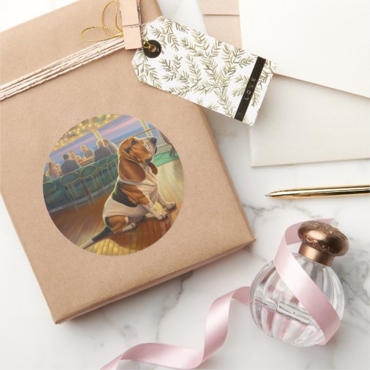 バセット・ハウンド・クリスマスクルーズ：ポーソームホリデー ラウンドシール (ギフト)