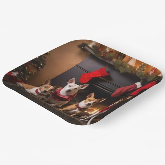 バセンジは暖炉のクリスマスまでに ペーパープレート (傾斜あり)