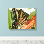 バタフライで包まれたキャンバス キャンバスプリント (インサイチュ (ウッドフロア))