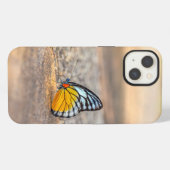 バタフライオンザビーチ iPhoneケース (裏面横)