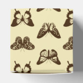 バタフライスケッチ、ベージュにチョコレートブラウン フェイバーボックス (上部)