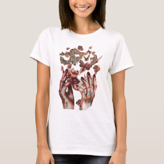 バタフライトランスフォーメーションアートTシャツ Tシャツ