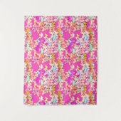 バタフライパステルズオン明るい赤紫色ピンク タペストリー (正面)