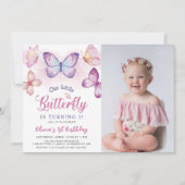 バタフライピンクパープルガールズ誕生日写真 招待状 (正面)