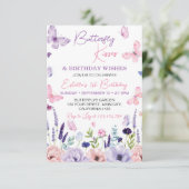 バタフライピンクパープルフローラガーデンガール誕生日 招待状 (スタンド正面)
