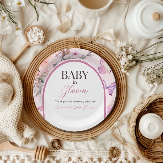 バタフライピンクベビーイン開花ガールベビーシャワー ペーパープレート