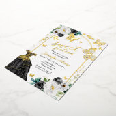 バタフライSweet sixteenブラックドレスゴールドフォイルインヴィ 箔招待状 (回転した状態)