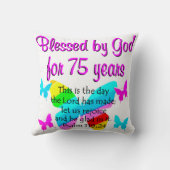 バタフ賛美ィー75番目誕生日デザイン クッション (裏面)