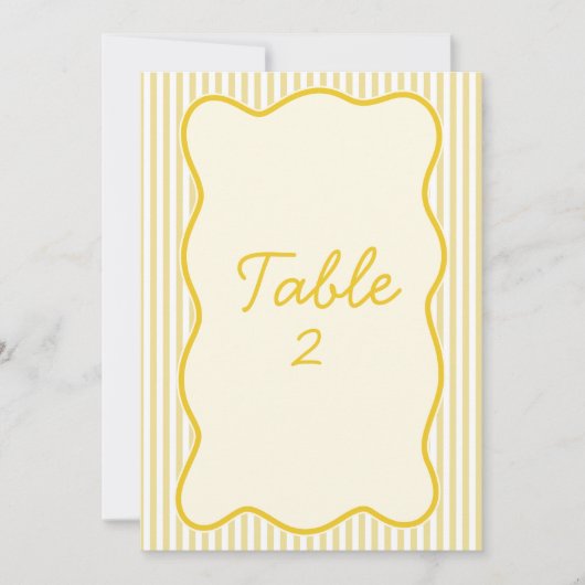 バタモダンー結婚イエローのテーブル番号 招待状 (正面)