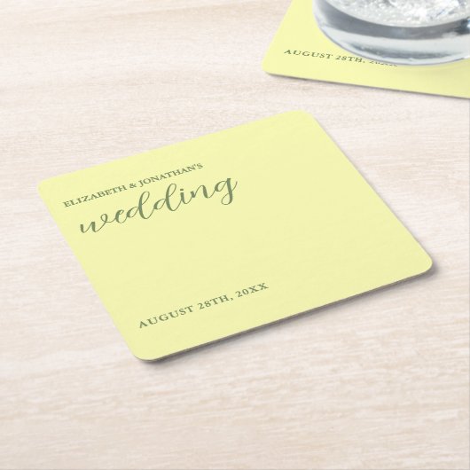 バターイエローとセージのミニマル結婚リスト スクエアペーパーコースター (アングル)