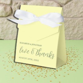 バターイエローとセージのミニマル結婚リスト フェイバーボックス