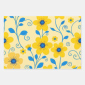 バターイエローとブルーのフローラ ラッピングペーパーシート (正面)