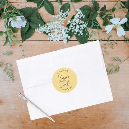 バターイエロースタイル化された結婚式の日付を保存 ラウンドシール