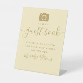 バターカップイエローと金ゴールドスクリプト写真ゲストブック 台座サイン