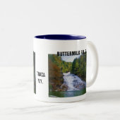 バターミルクの滝、ITHACA、ニューヨークのマグ ツートーンマグカップ (正面右)