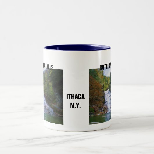 バターミルクの滝、ITHACA、ニューヨークのマグ ツートーンマグカップ (中央)