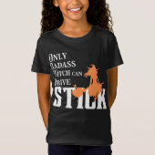 バダスの魔女だけがスティックを駆動できる Tシャツ (正面)