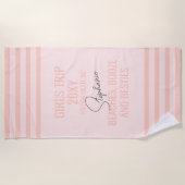 バチェロレッテピーチピンクパステルベッティズトリップ ビーチタオル (正面)