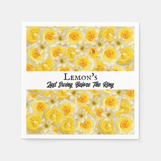 バチェロレッテブライダルシャワーゴルフイエローホワイト スタンダードカクテルナプキン (正面)