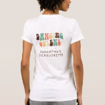 バチェロレッテレトロ踊りクイーンズマッチング Tシャツ<br><div class="desc">バチェロレッテカスタムレトロ踊りクイーンTシャカスタマイズツおよびお嫁さんの名前。完璧なマッチ花嫁パーティーレトロデザインシャツ。当社の「デザインツール」を使用して、文字を追加したり、文字の色を変更する。</div>