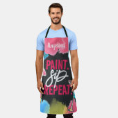 バチェロレッテ絵を描とSIPモノグラムChalkboard エプロン (着用した状態)