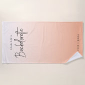 バチェロレッテ週末 |コーラルグラデーションピエレガントモ ビーチタオル (正面)