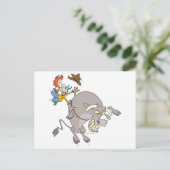 バッおもしろいキング牛ライダーrodeo cowboy cartoon ポストカード (スタンド正面)