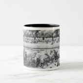 バッカニアーズ間の戦い ツートーンマグカップ (中央)