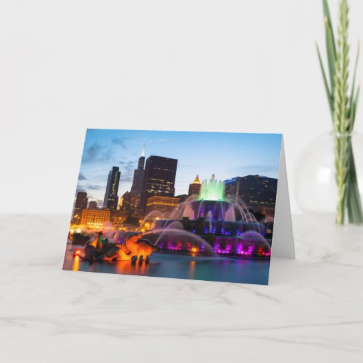 バッキンガムの泉が夜に灯される カード (正面)