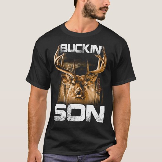 バックインの息子ハンターTシャツ Tシャツ (正面)