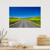 バックカントリーロードスルー春カノーラフィールド ポスター (キッチン)