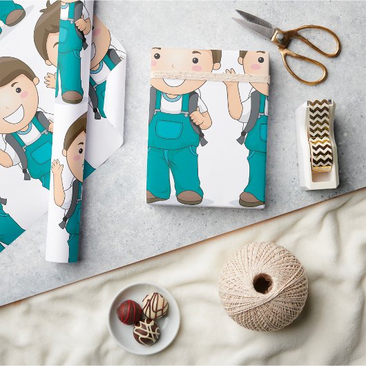 バックパックで微笑む少年 ラッピングペーパー