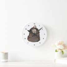 バックパックに猫の時計 - ファンタジーな秋