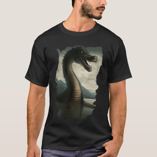バックプリントネス神秘的なモンスター Tシャツ (正面)