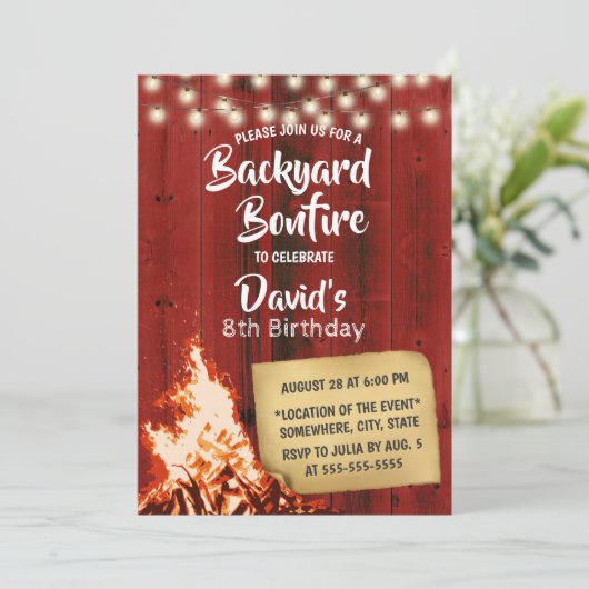 バックヤードボンドファイアレッドバーンウッドキャンピング誕生日 招待状 (スタンド正面)