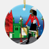 バッグによって服を着せられるファッションの女性のクリスマスのショッピング セラミックオーナメント (正面)