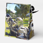 バッグゴルフ場、ギフト特典ボックスでいっぱい フェイバーボックス (裏面サイド)