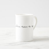 バッシーのマグカップ ボーンチャイナマグカップ (正面右)