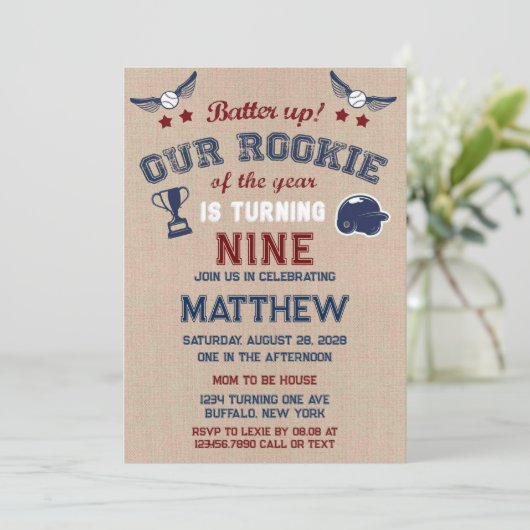 バッターアップ我々の小さなルーキーはAdd Age Inv回転している 招待状 (スタンド正面)