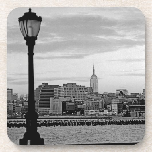 バッテリパークシティII コースター (正面)