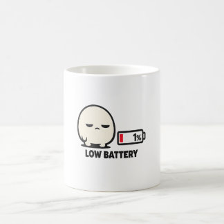 バッテリー残量1% - かわいい疲れたキャラクターのミニマリストA コーヒーマグカップ