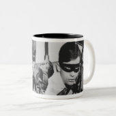 バットマンとロビン・イン・バットモービル ツートーンマグカップ (正面右)