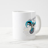 バットマンサーフィン – 充電中！ ジャンボコーヒーマグカップ (正面右)