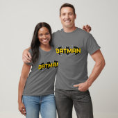 バットマン記号 |名前イエロー&ブラックロゴ Tシャツ (ユニセックス)